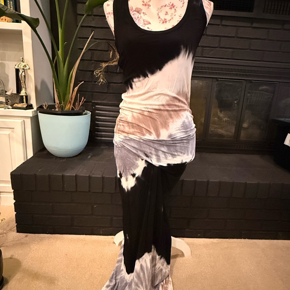 Young Fabulous & Broke Black, Cream & Gray Tie-Dye Maxi Dress